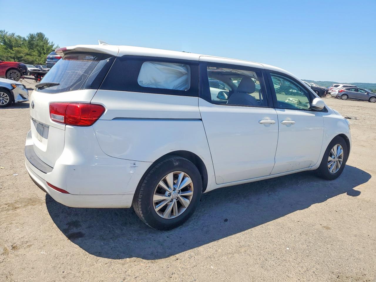 Kia Sedona L