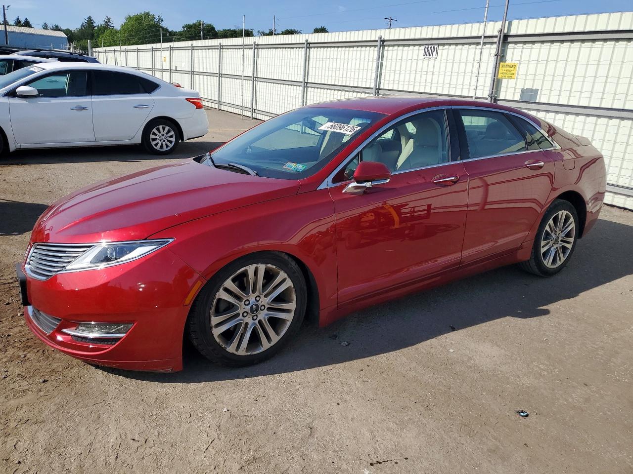 Salvage Lincoln MKZ Image