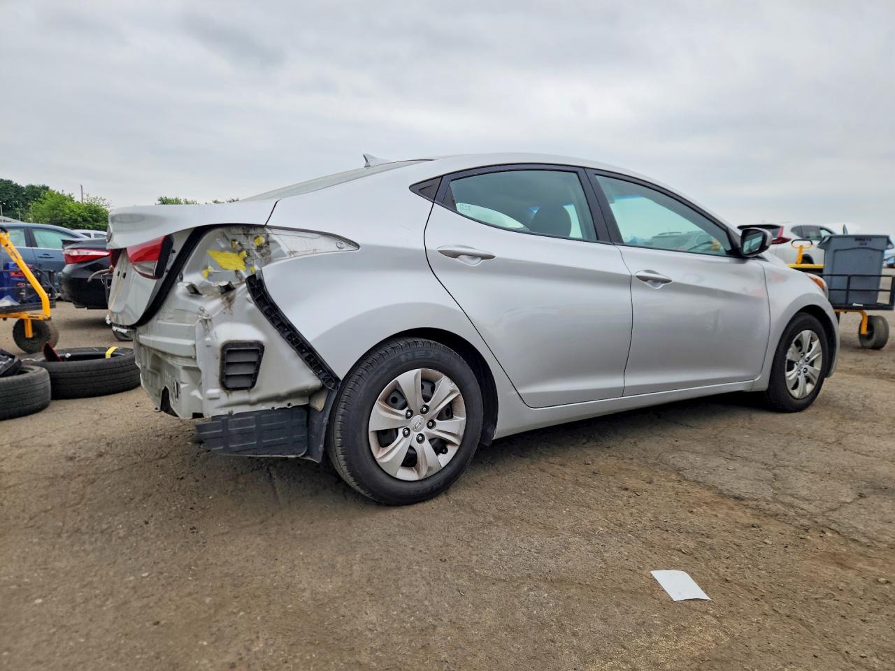 Hyundai ELANTRA Se