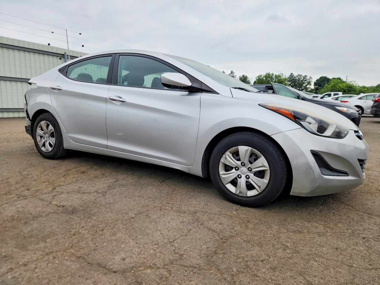 Hyundai ELANTRA Se