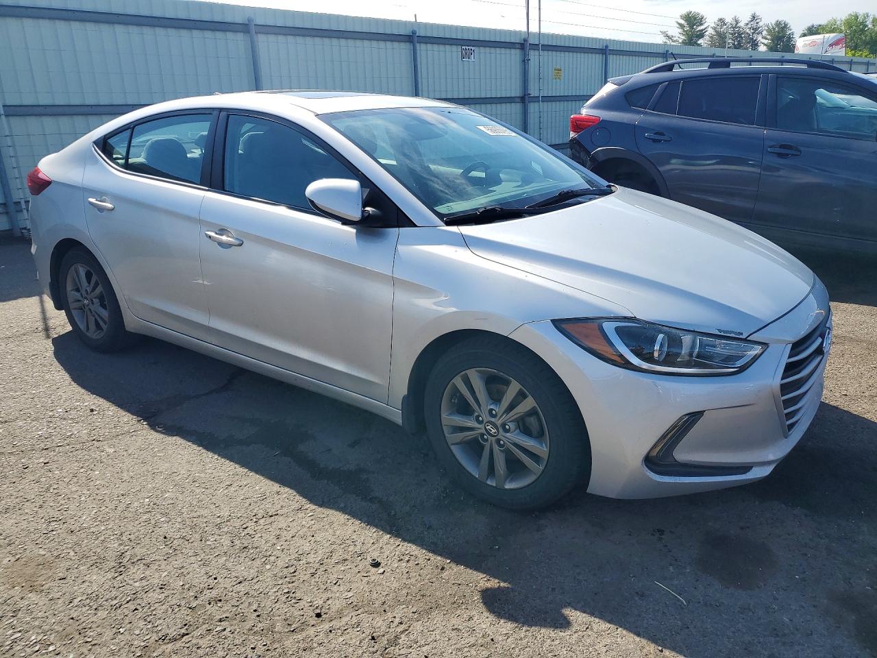 Hyundai ELANTRA Value Edition