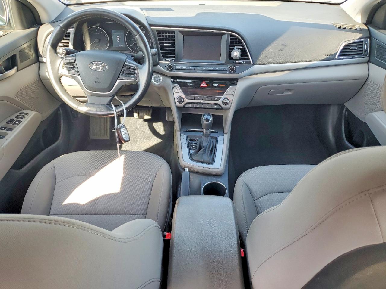 Hyundai ELANTRA Value Edition