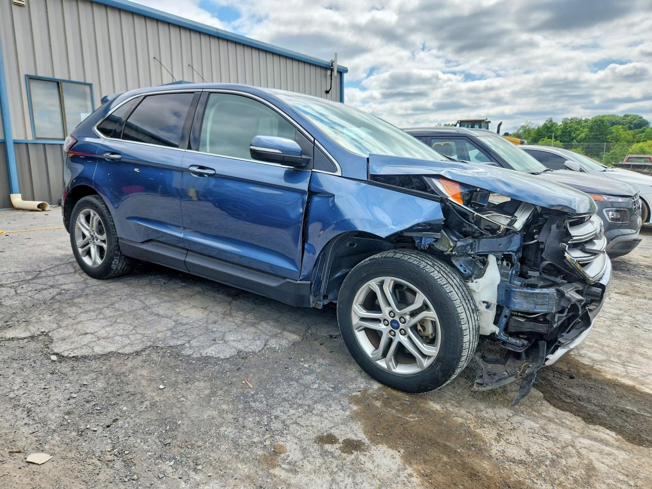 Ford Edge Titanium
