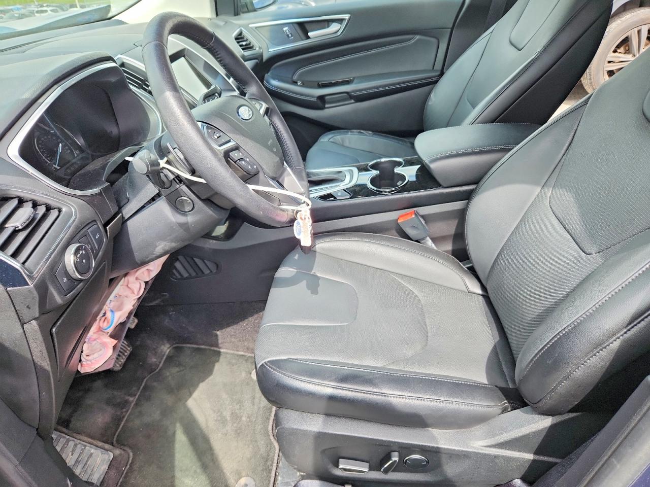 Ford Edge Titanium