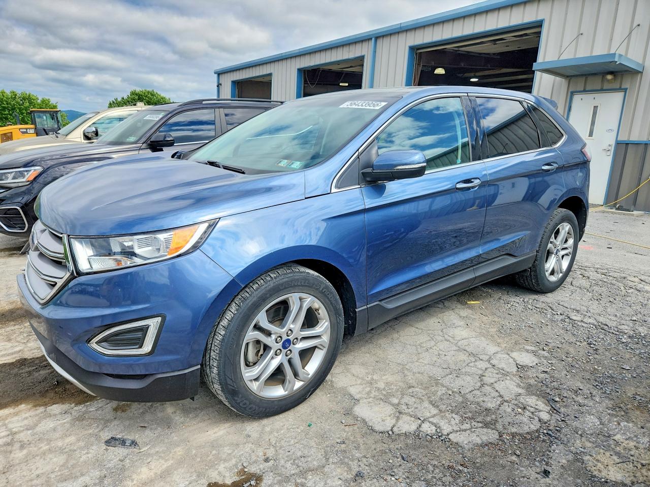 Salvage Ford Edge Image
