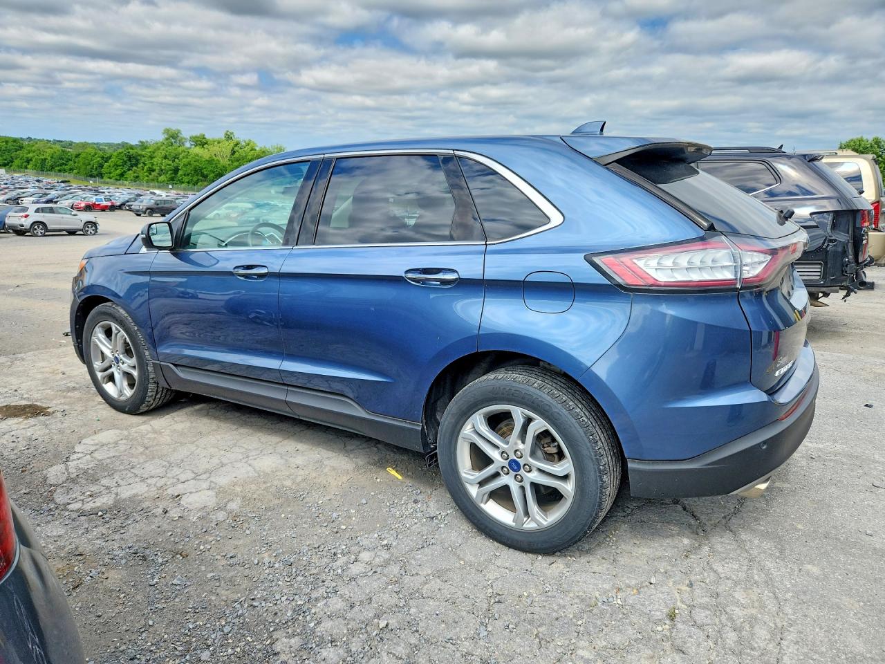 Ford Edge Titanium