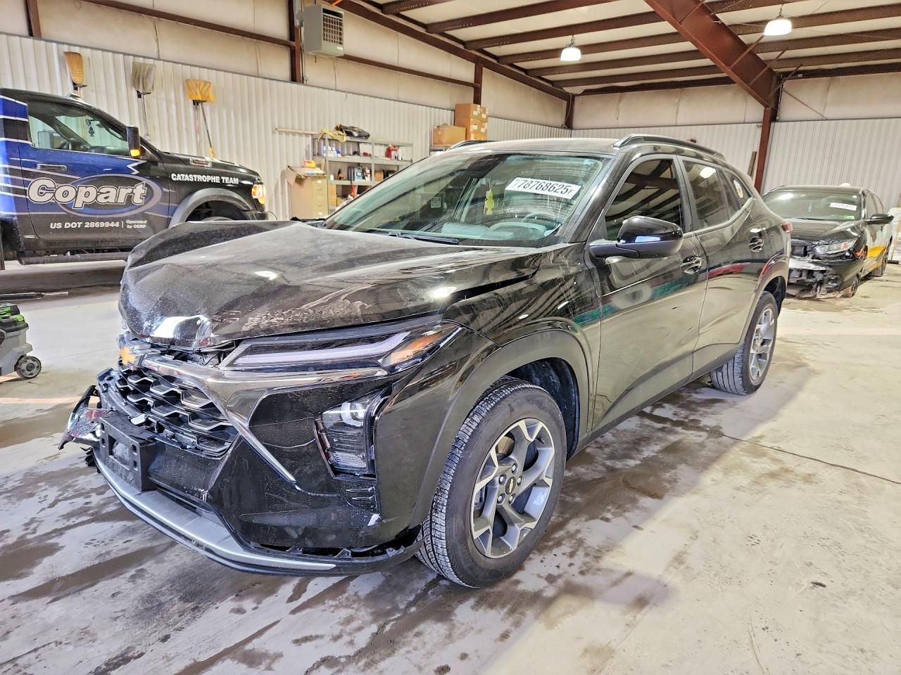 Salvage Chevrolet Trax Image