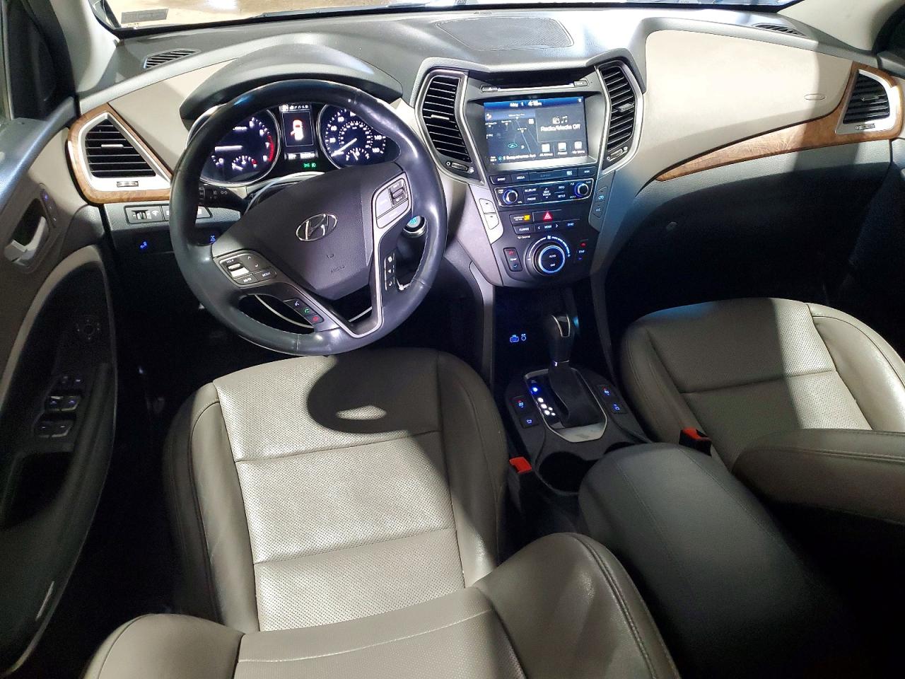 Hyundai SANTA FE 2.4l