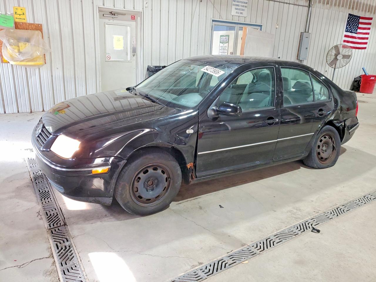 Salvage Volkswagen Jetta Image