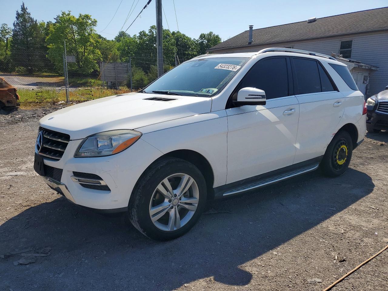 Salvage Mercedes-Benz M-Class Image