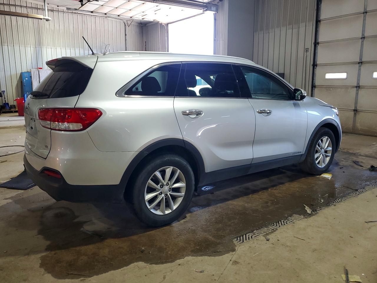 Kia Sorento Lx V6