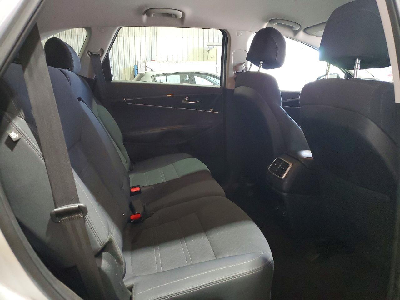 Kia Sorento Lx V6