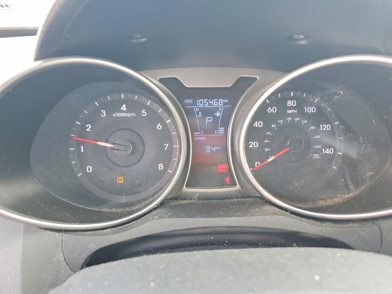 Hyundai VELOSTER Base