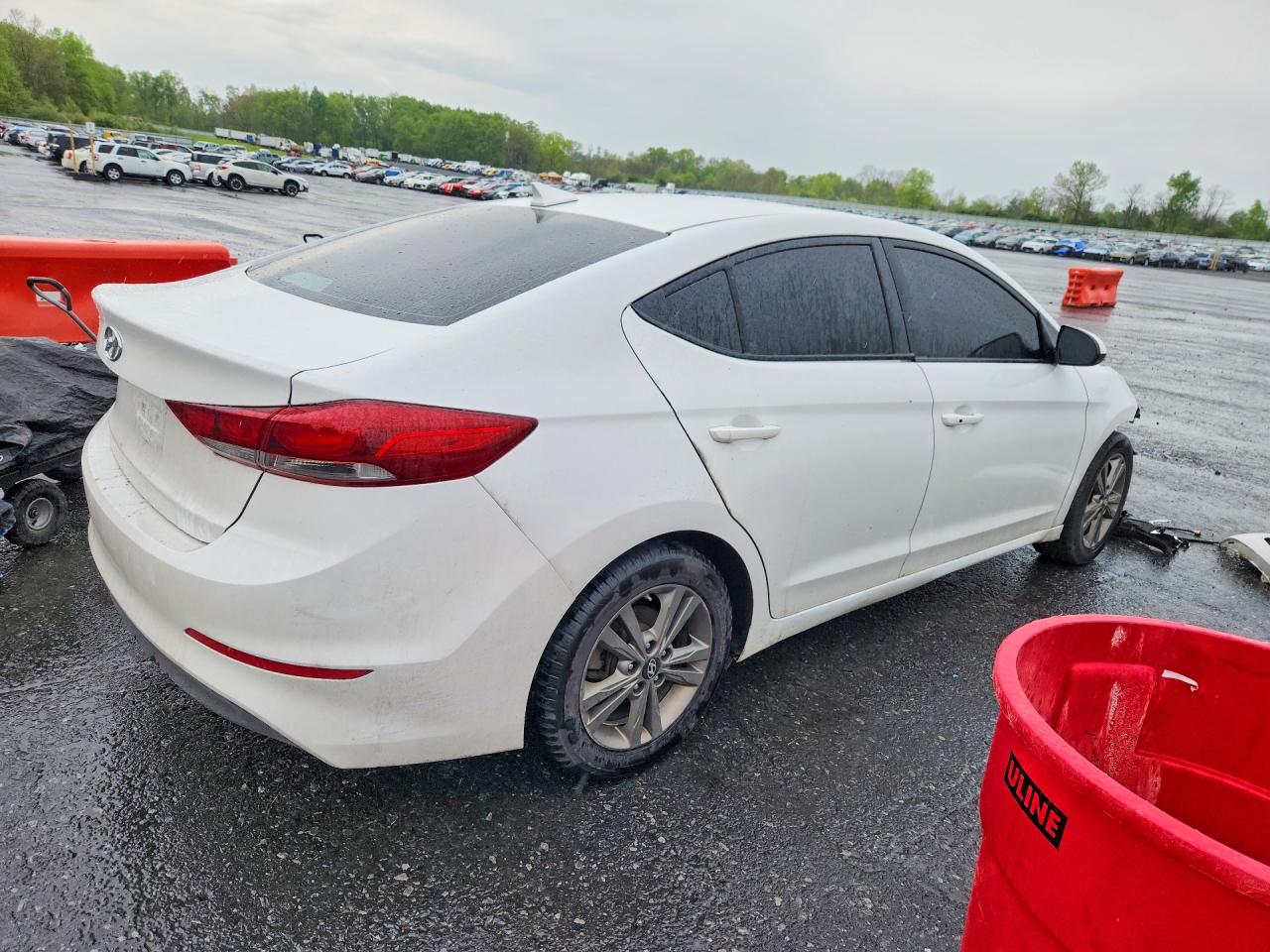 Hyundai ELANTRA Value Edition