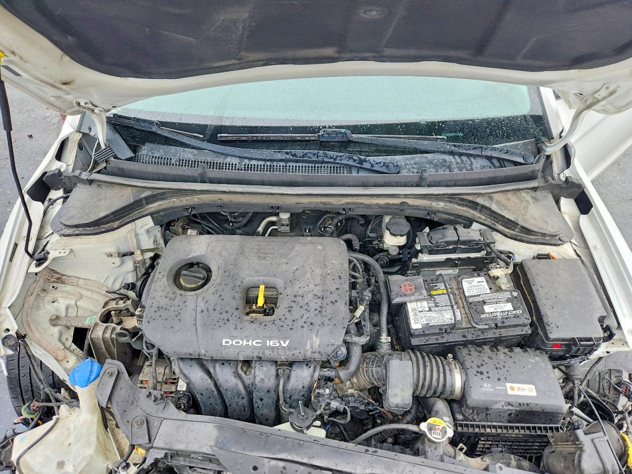 Hyundai ELANTRA Value Edition