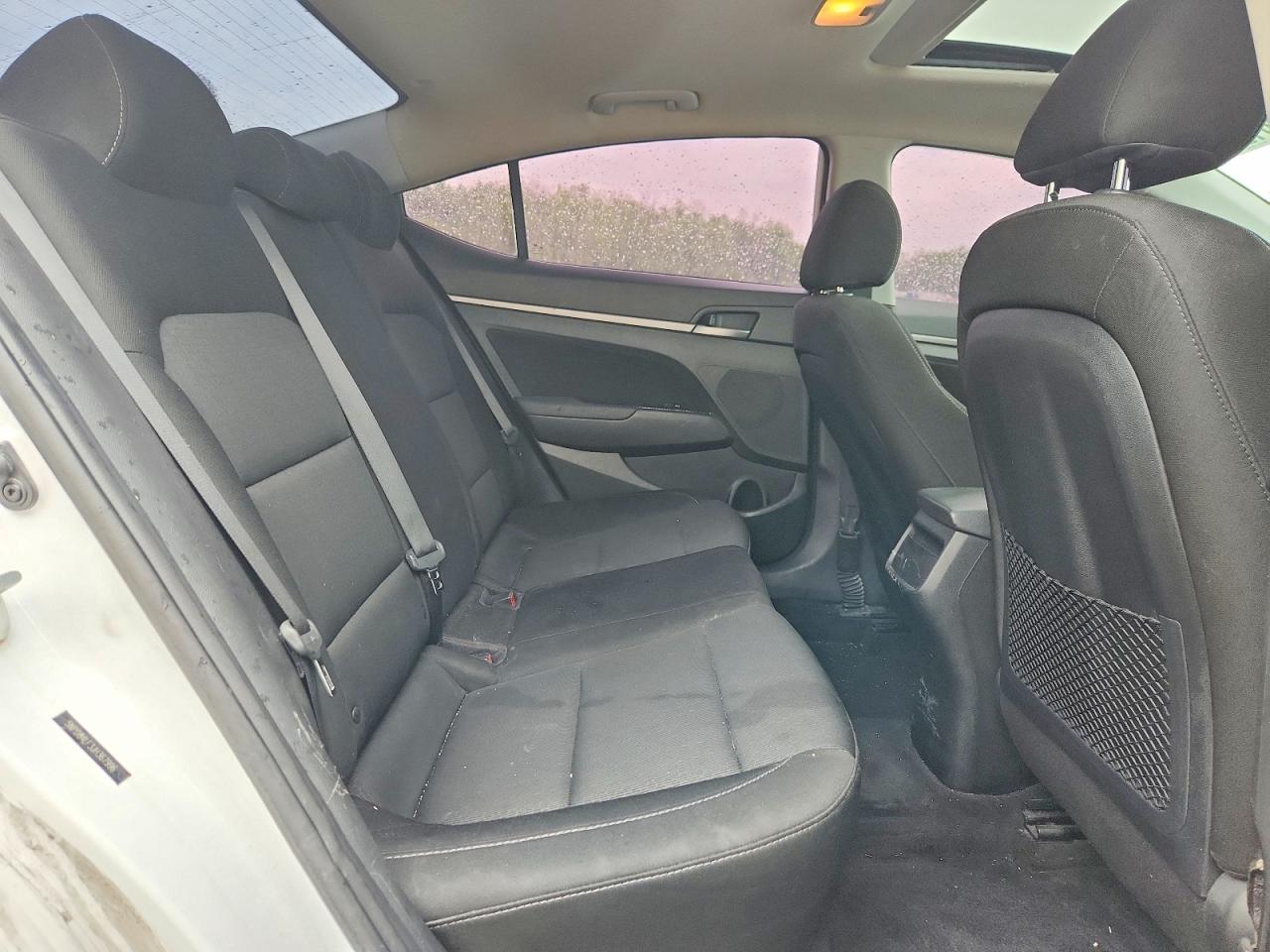 Hyundai ELANTRA Value Edition