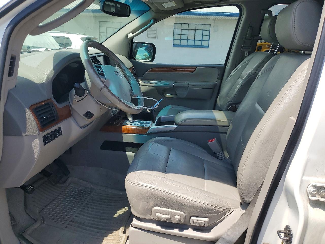INFINITI Qx Base