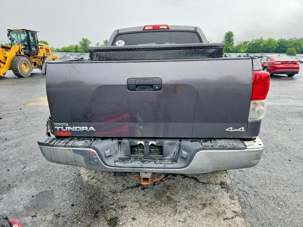 Toyota Tundra Crewmax Sr5