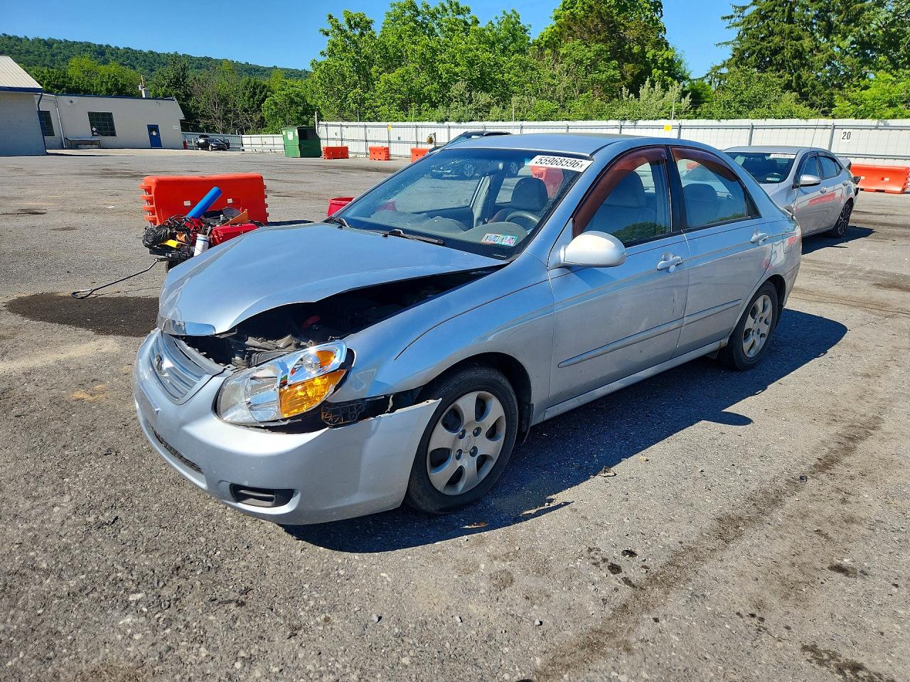 Salvage Kia Spectra Image