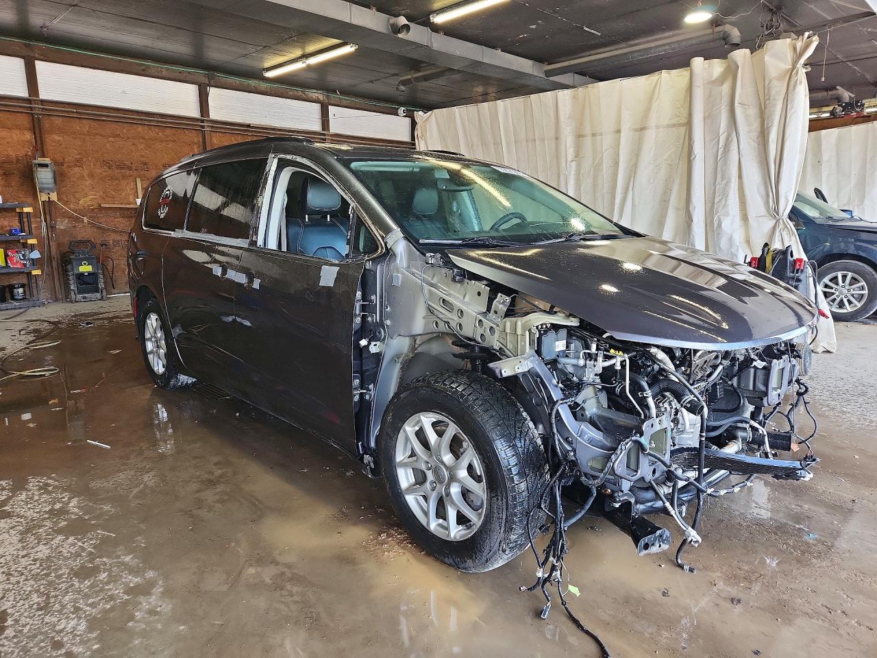 Chrysler Pacifica Touring L