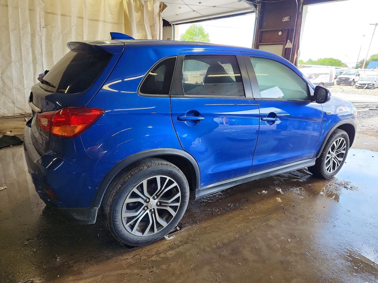 Mitsubishi Outlander Es