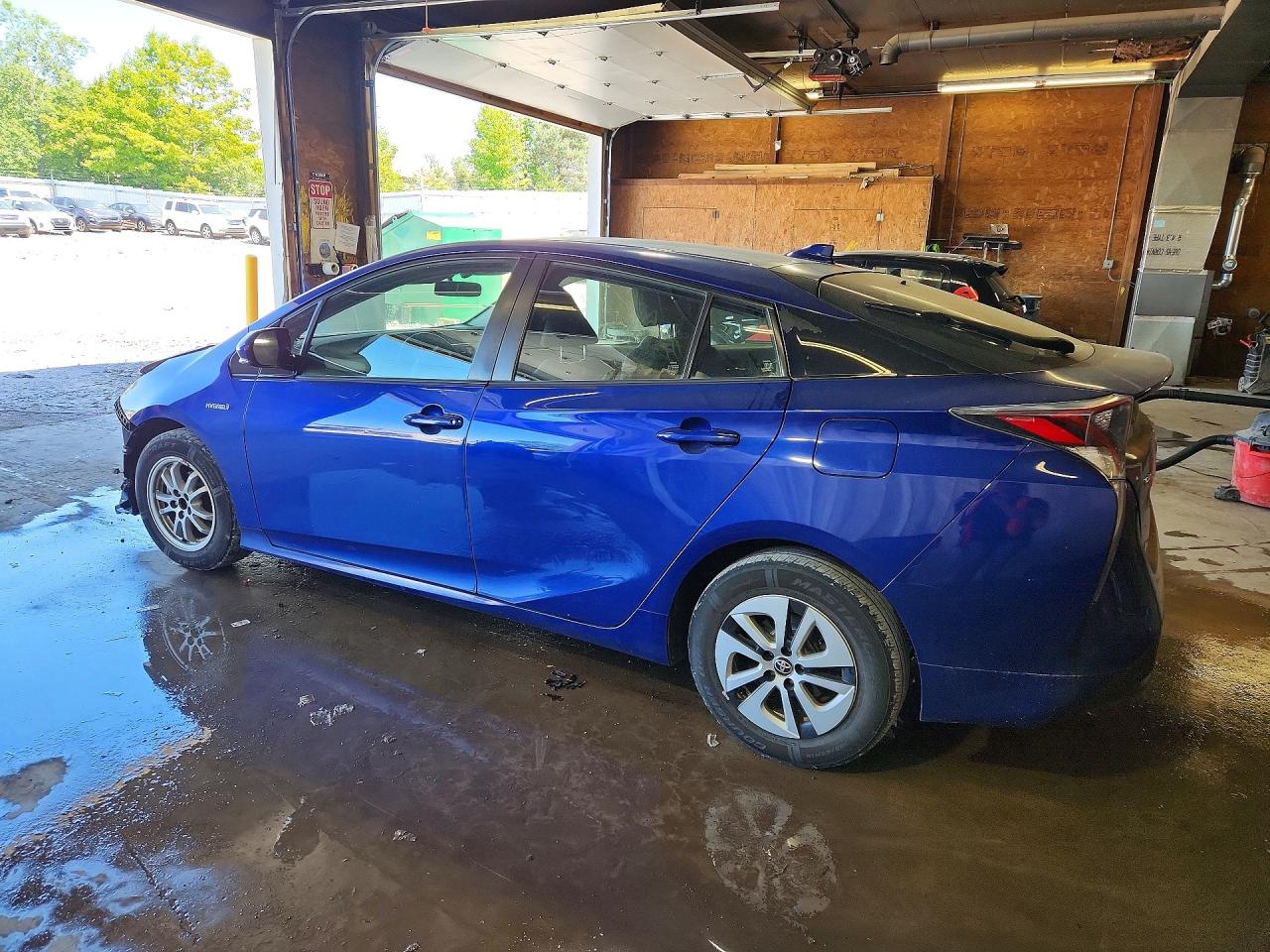 Toyota Prius Three