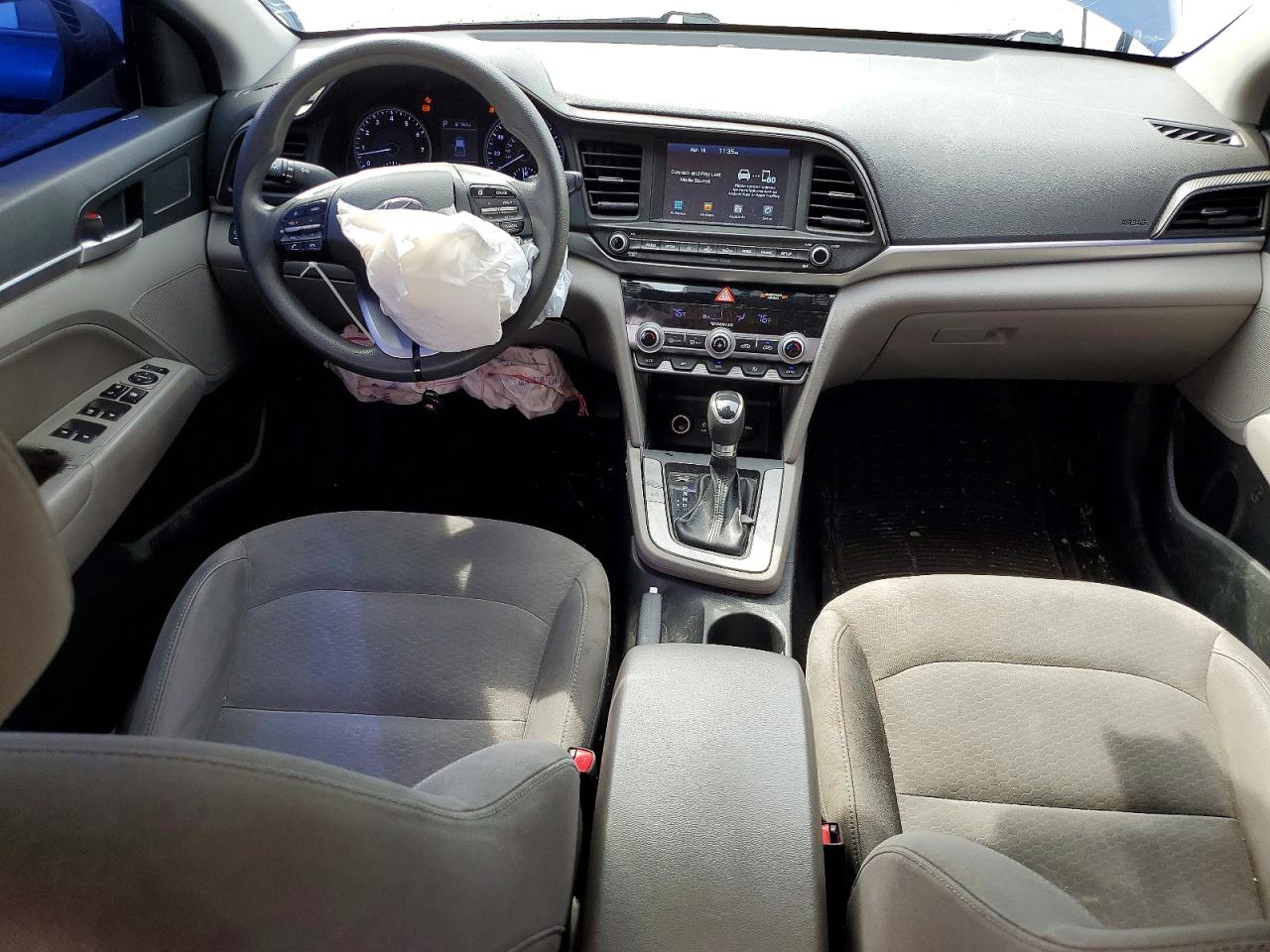 Hyundai ELANTRA Sel
