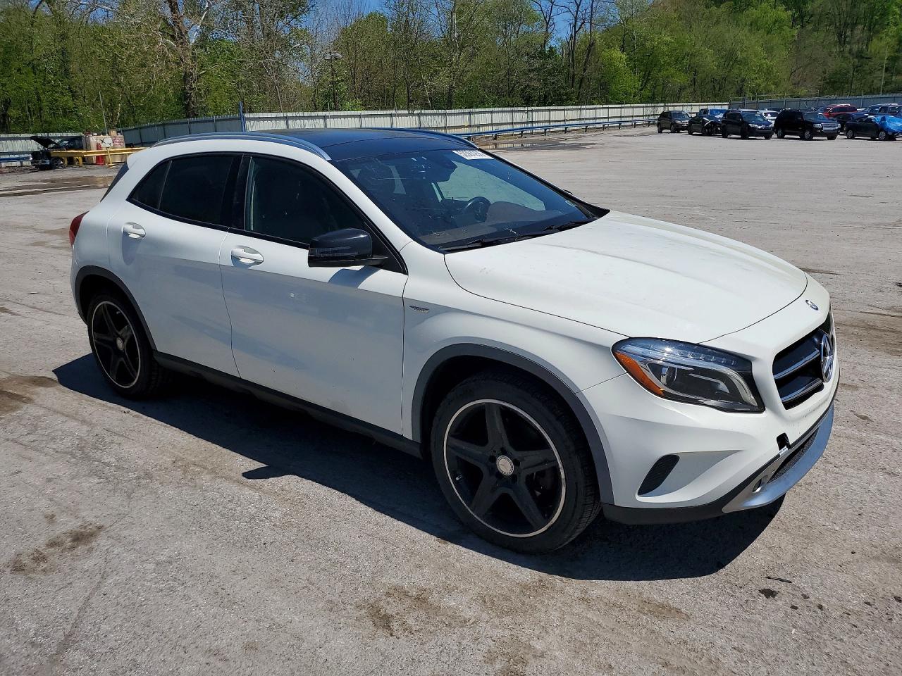 Mercedes-Benz GLA 250 4matic