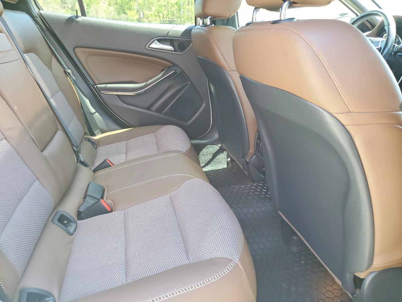 Mercedes-Benz GLA 250 4matic