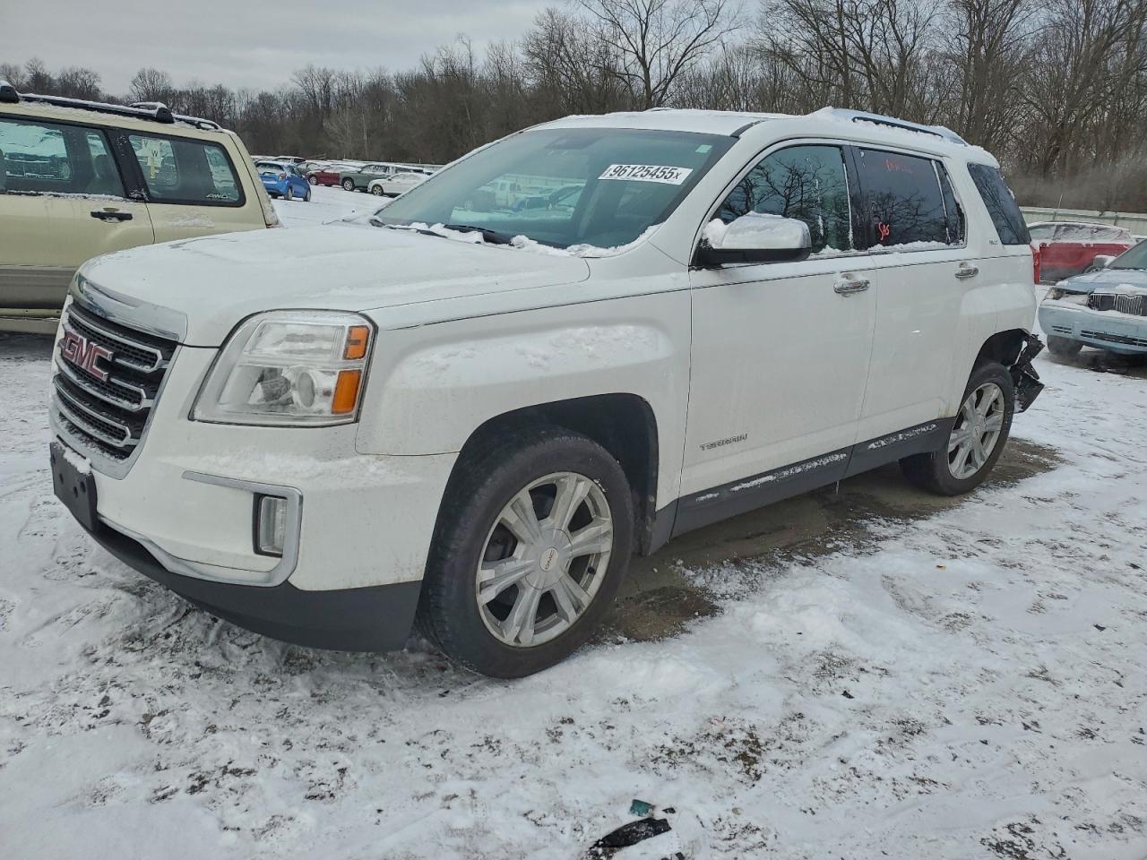 Salvage GMC Terrain Image