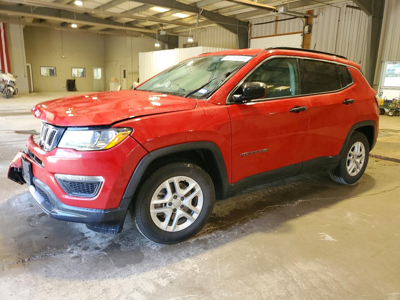 Salvage Jeep Compass Image