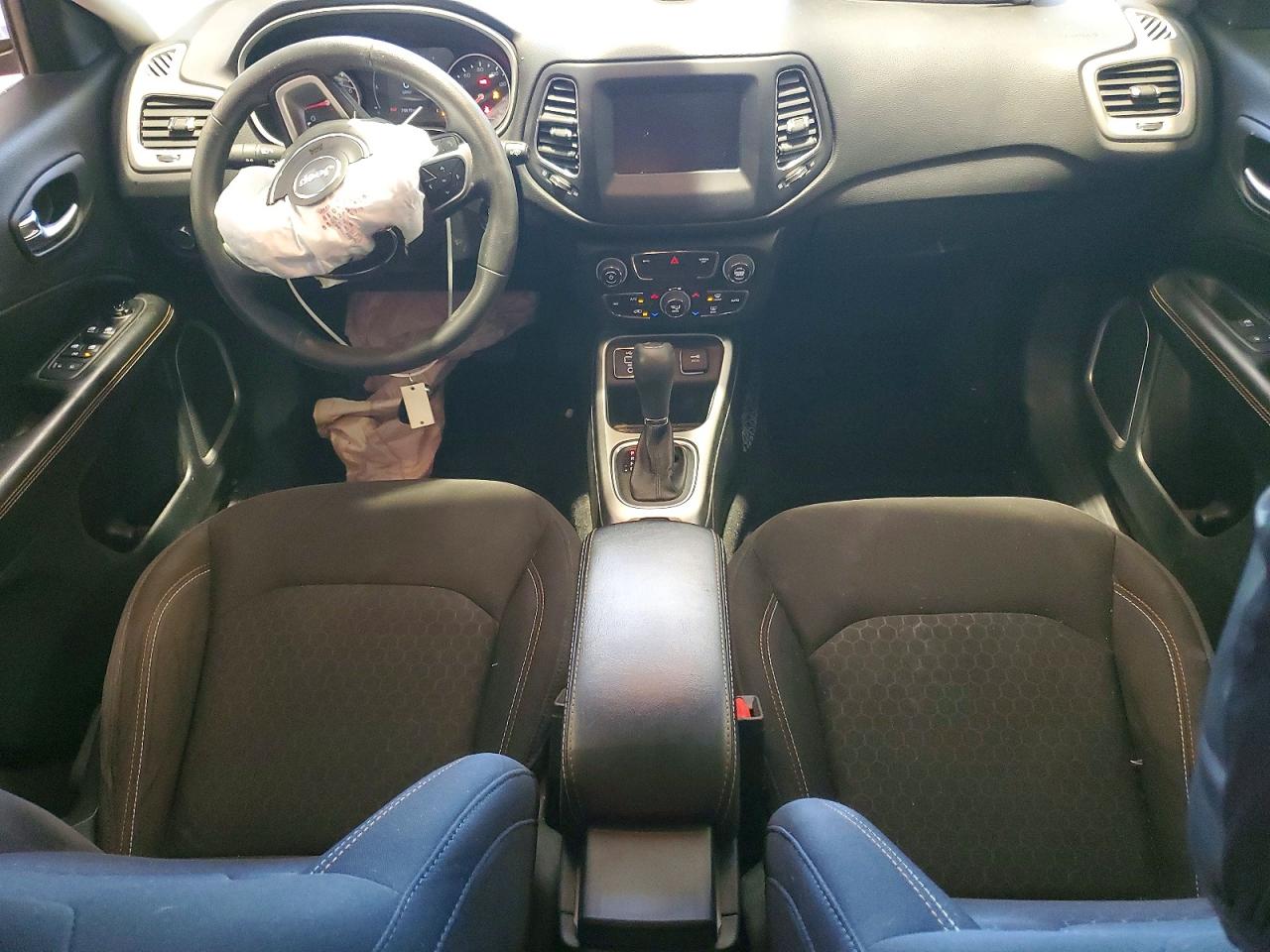 Jeep Compass Sport