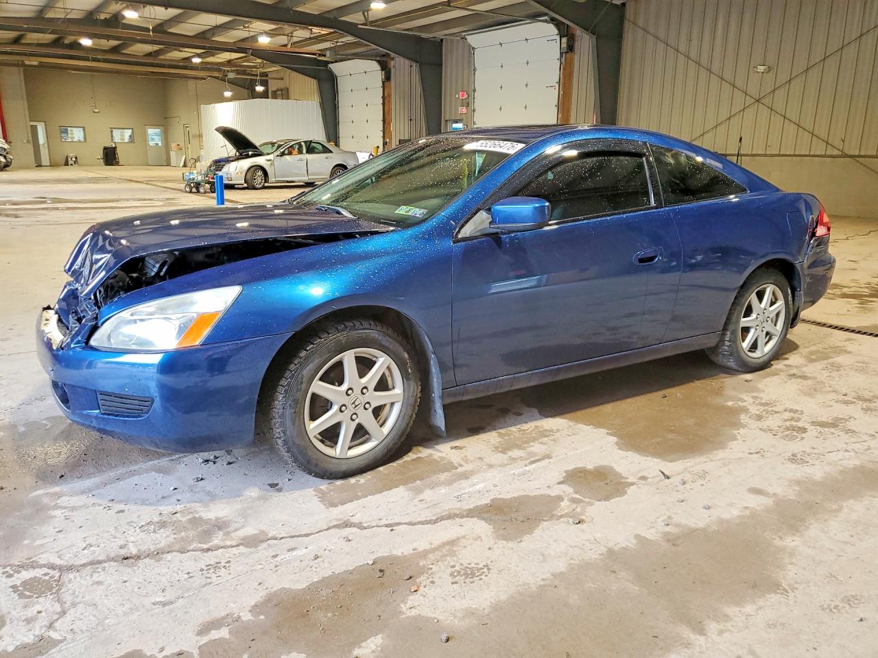 Salvage Honda Accord Image