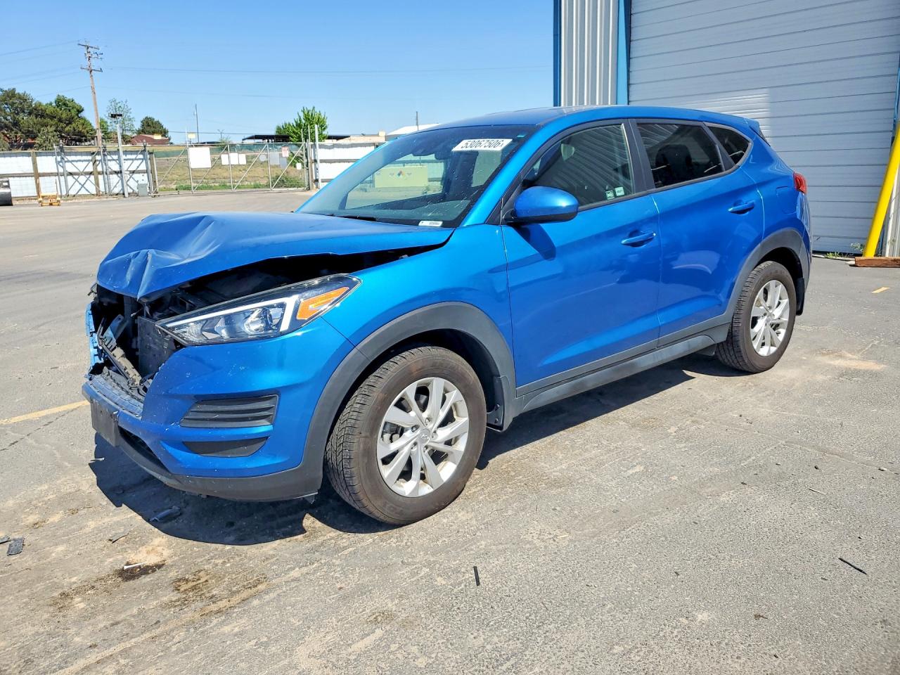 Salvage Hyundai TUCSON Image