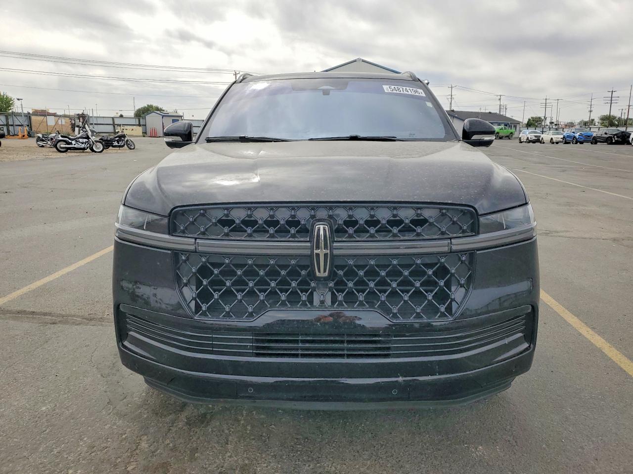 Lincoln Navigator L Reserve