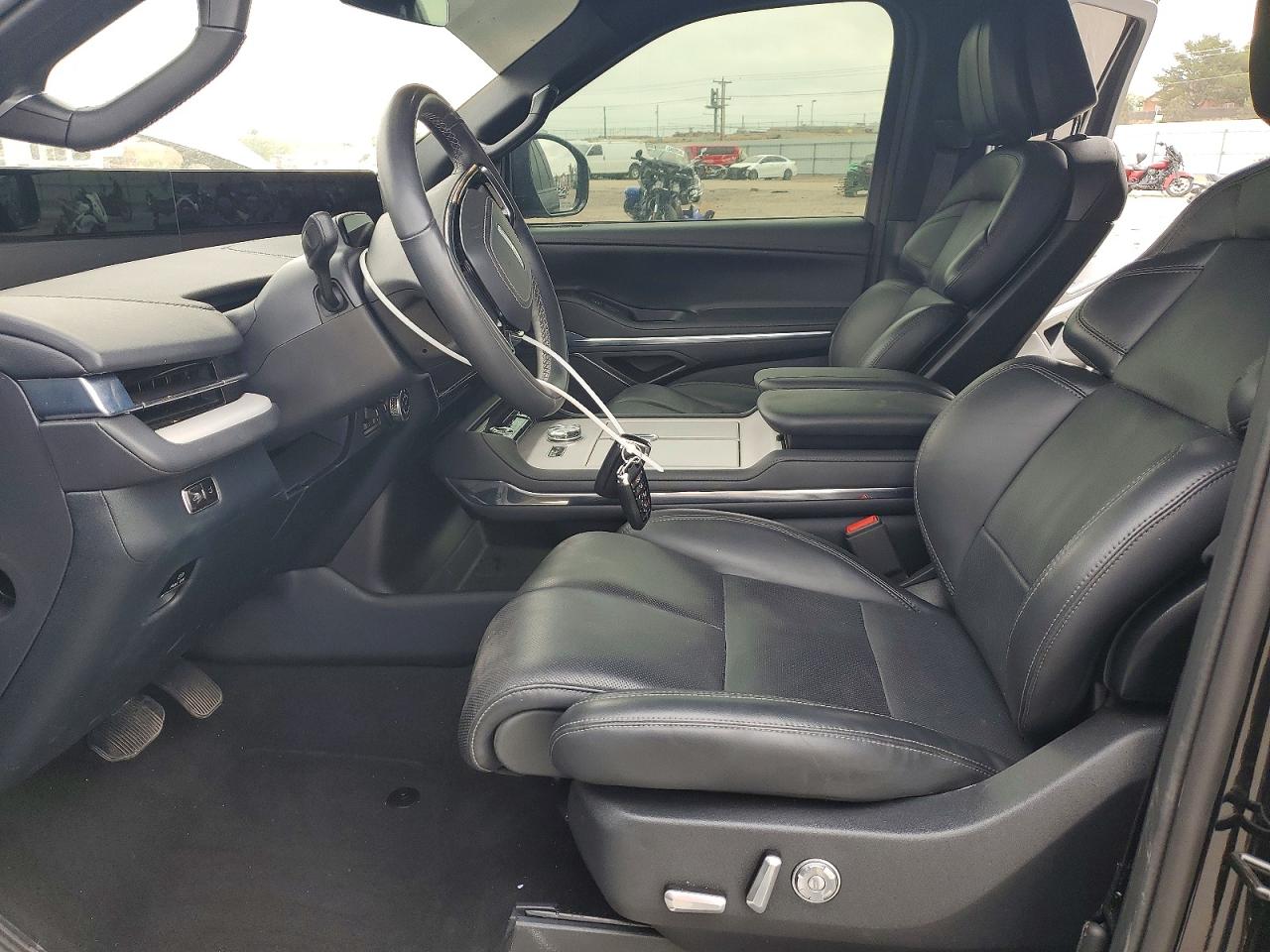 Lincoln Navigator L Reserve