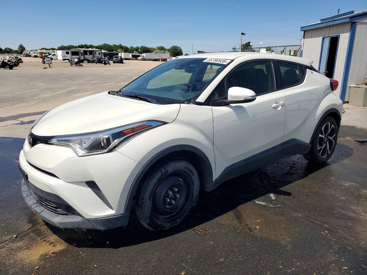 Salvage Toyota C-HR Image