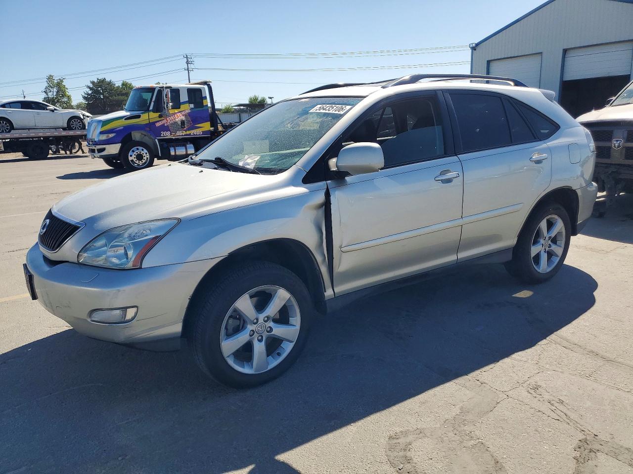 Salvage Lexus RX Image