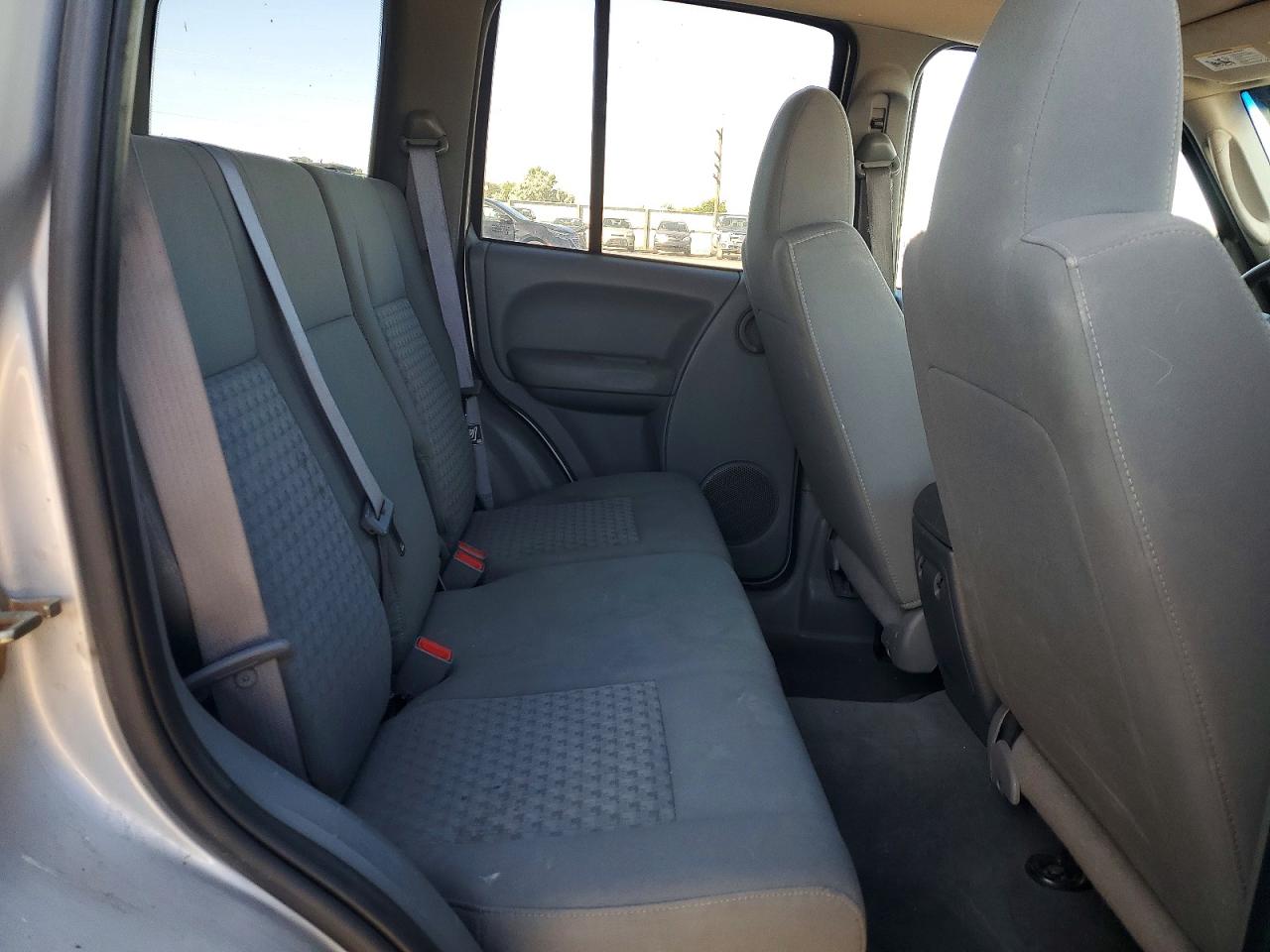 Jeep Liberty Sport