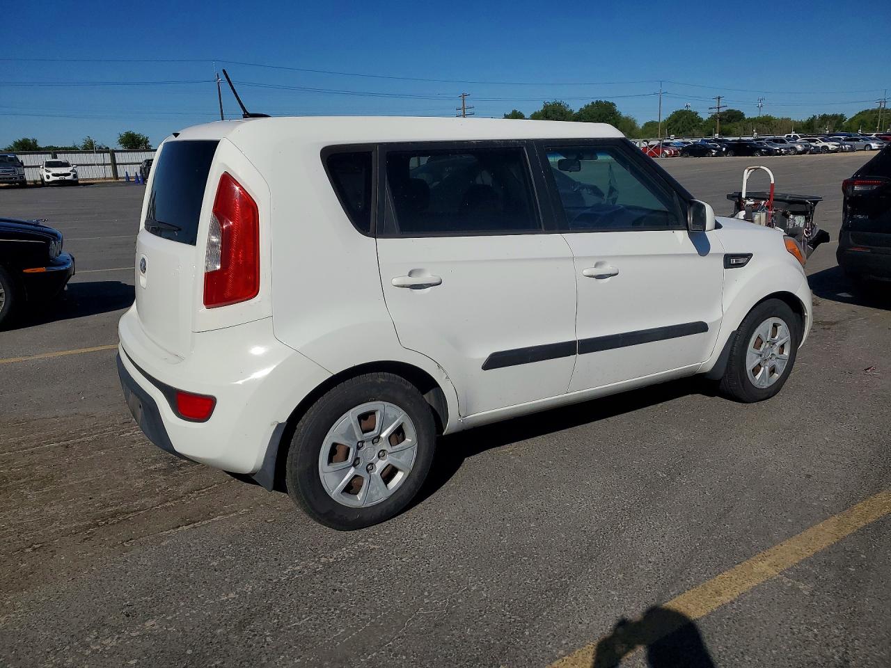 Kia Soul Base