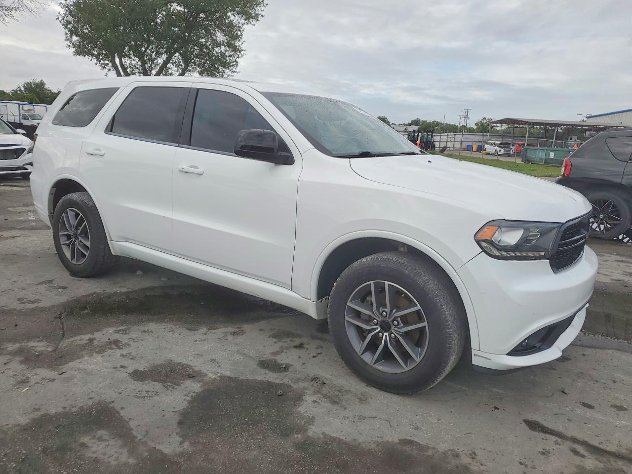 Dodge Durango Sxt