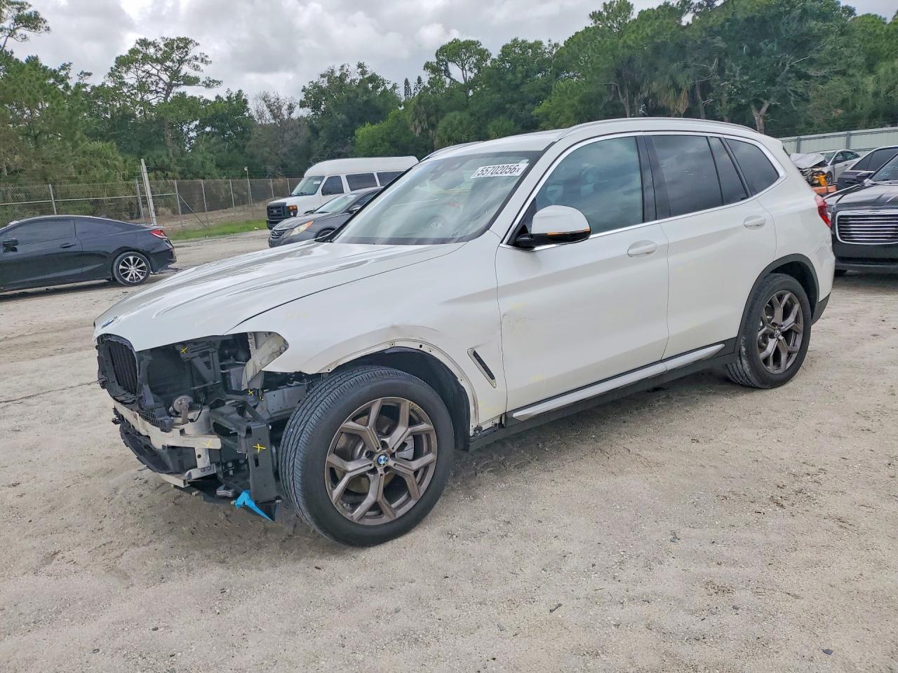 Salvage BMW X Series Image