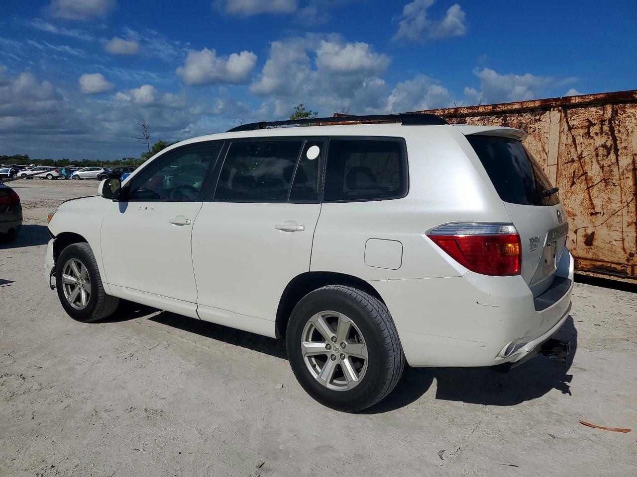 Toyota Highlander Base