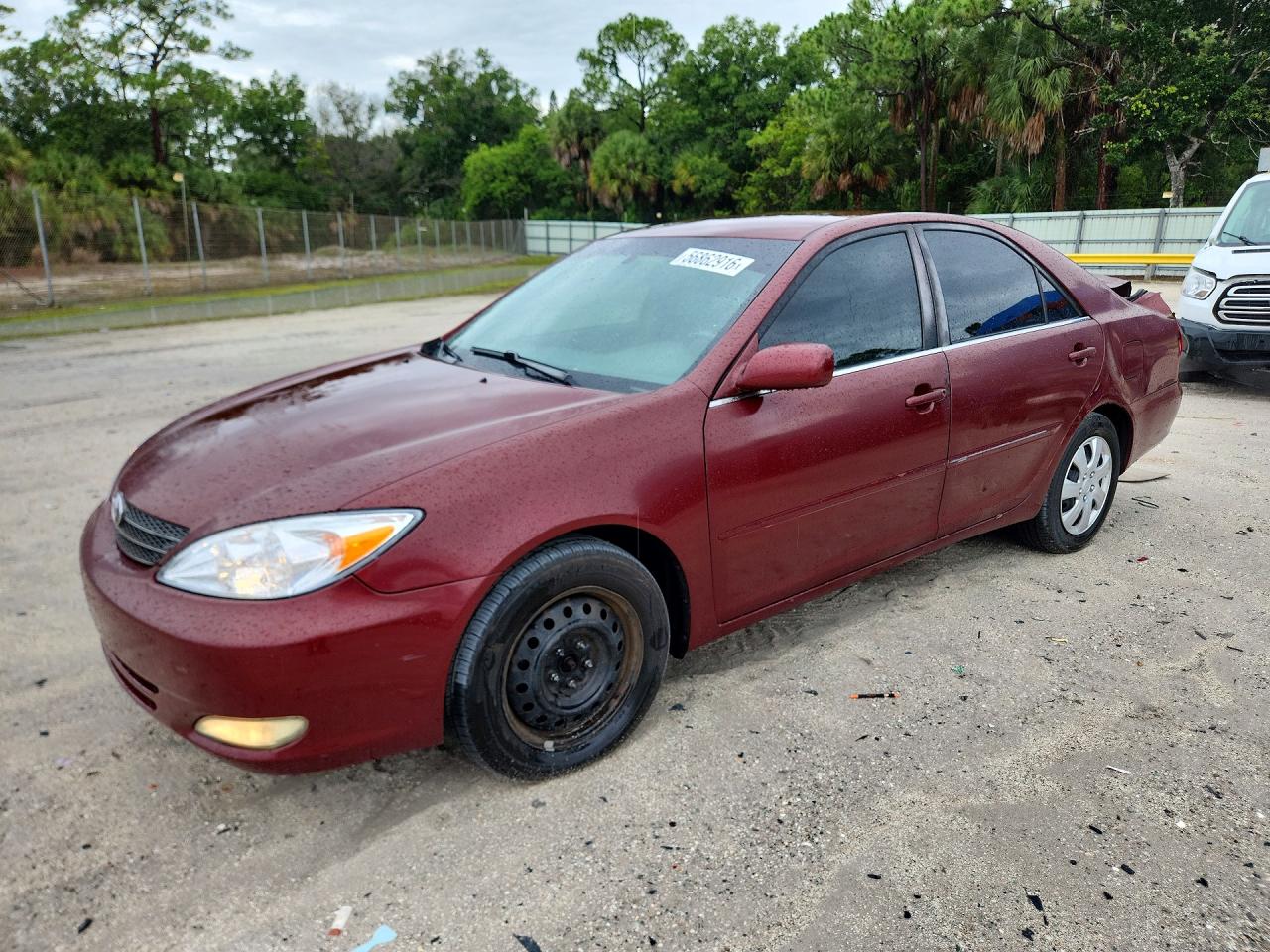 Salvage Toyota Camry Image