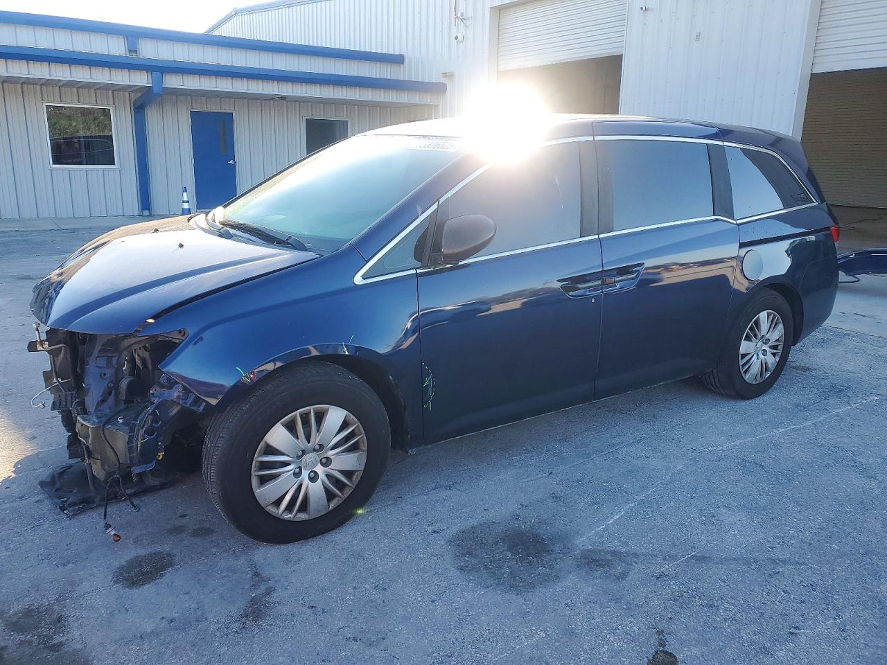 Salvage Honda Odyssey Image