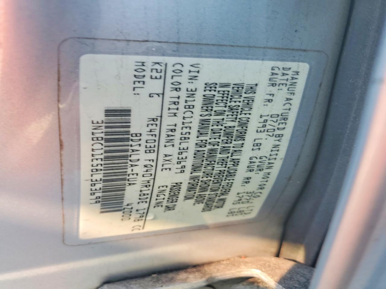 Nissan Versa 1.8 S