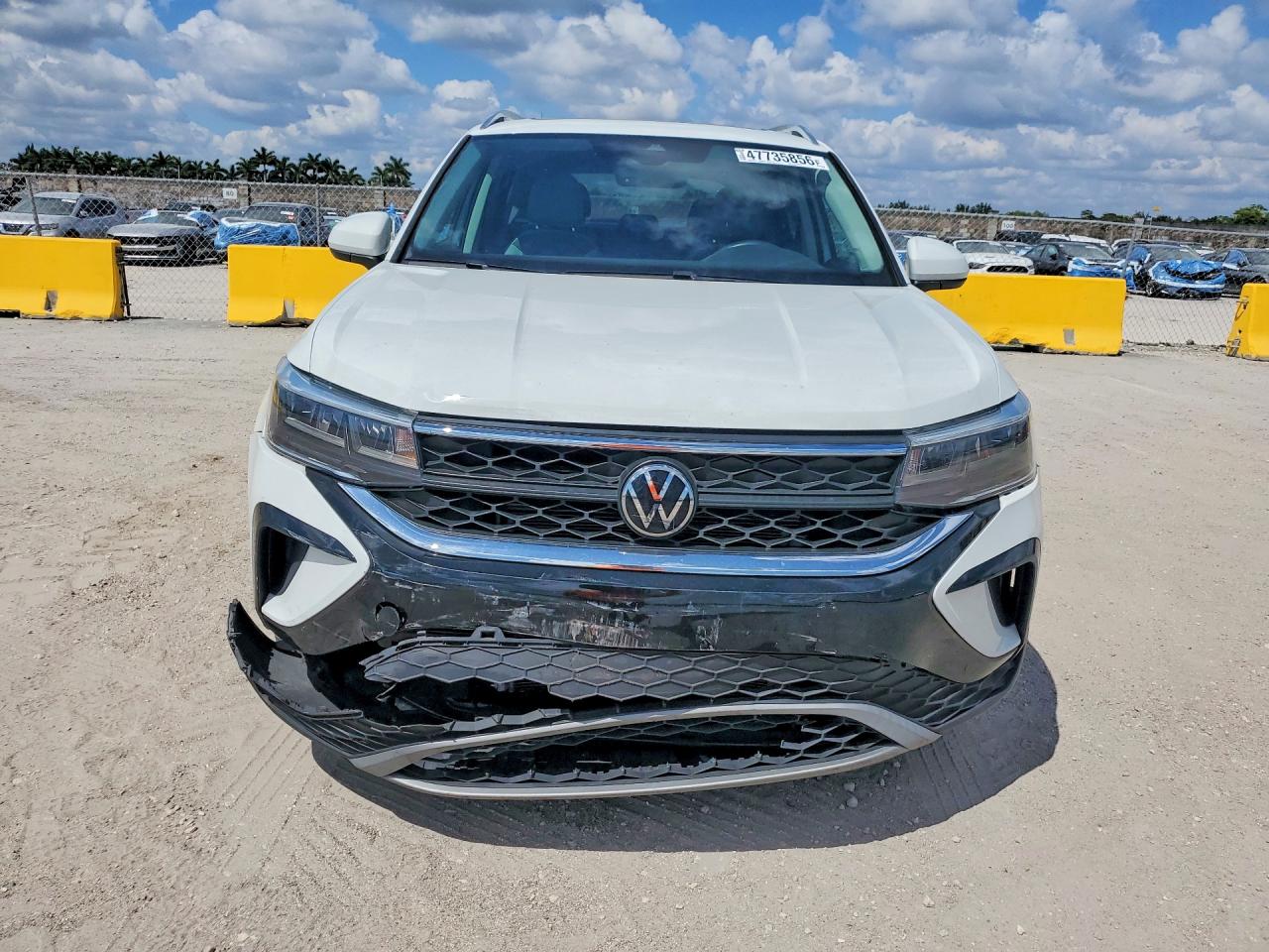 Volkswagen Taos Se