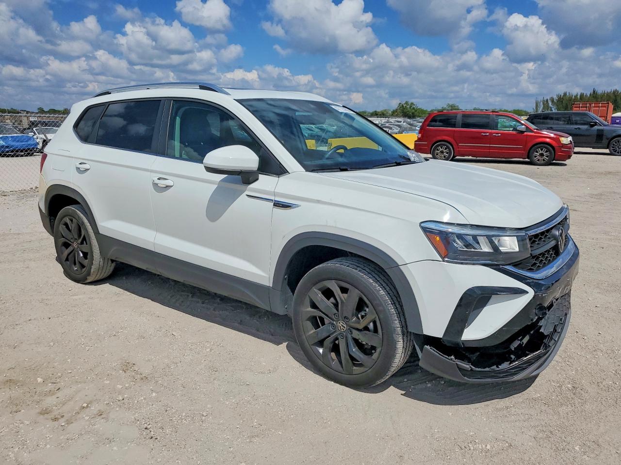 Volkswagen Taos Se