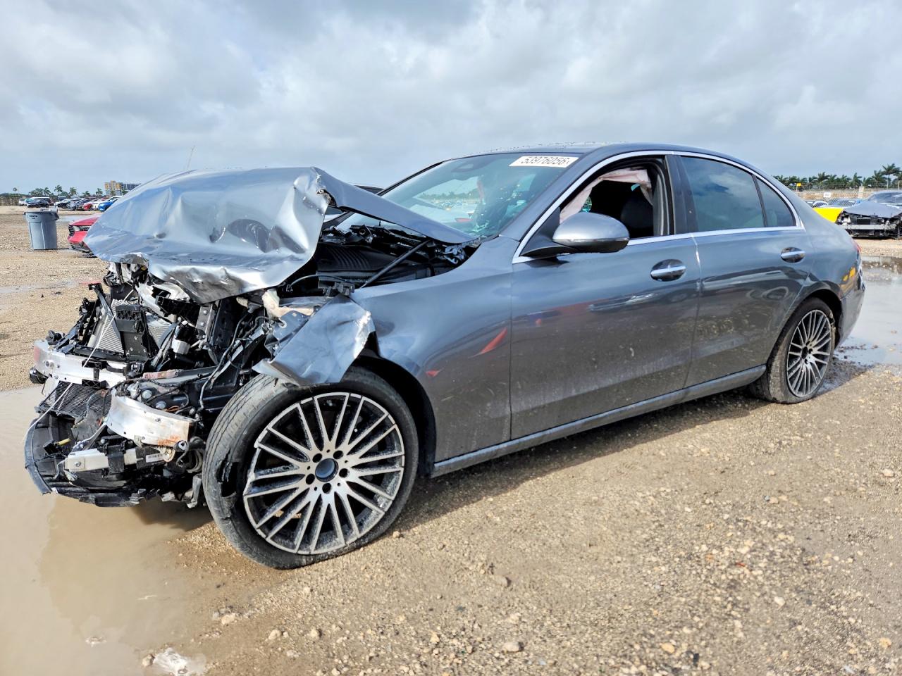 Salvage Mercedes-Benz C-Class Image
