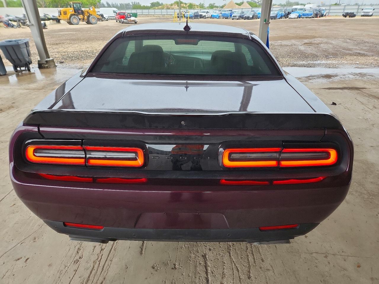 Dodge Challenger R